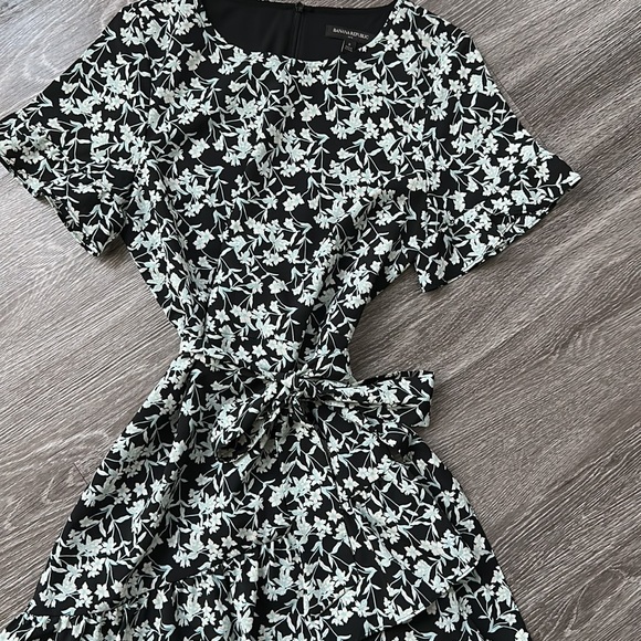 Banana Republic Dress - M - Picture 2 of 2